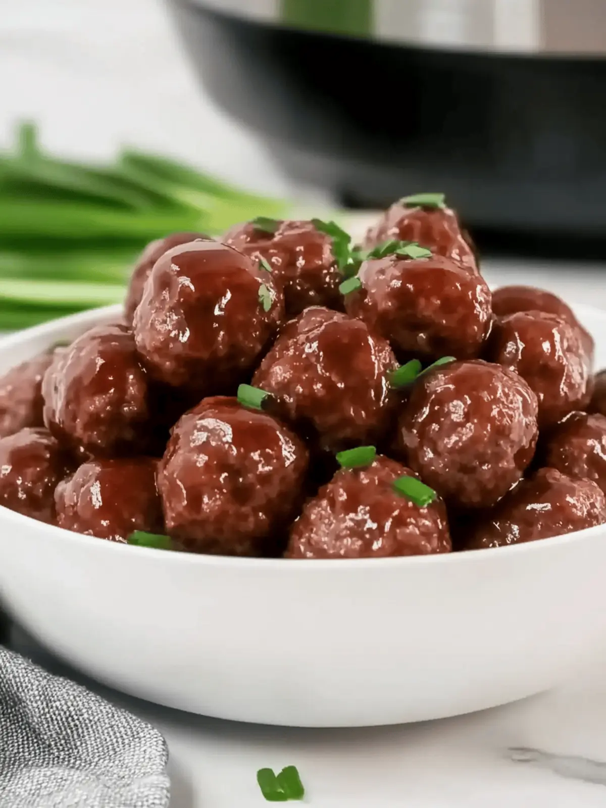 Slow Cooker Grape Jelly Meatballs